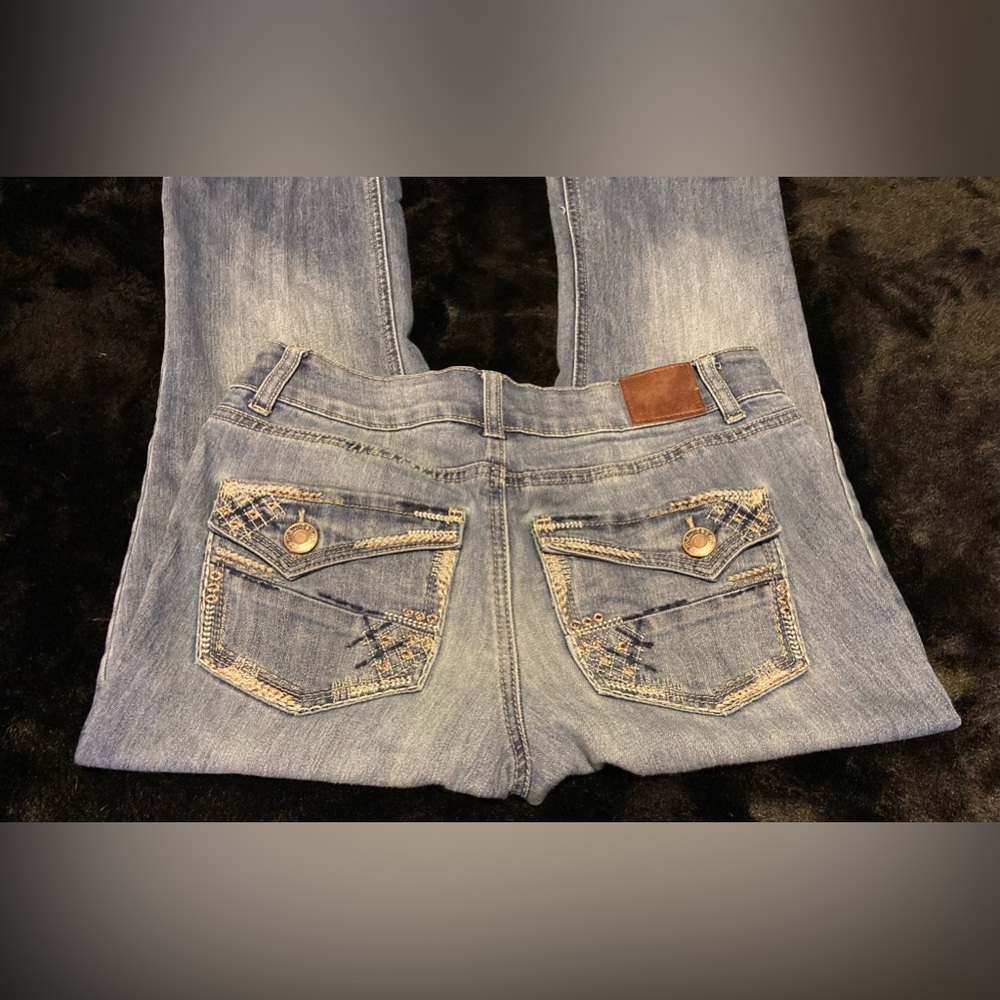 Maurices Jeans Size 2 Reg